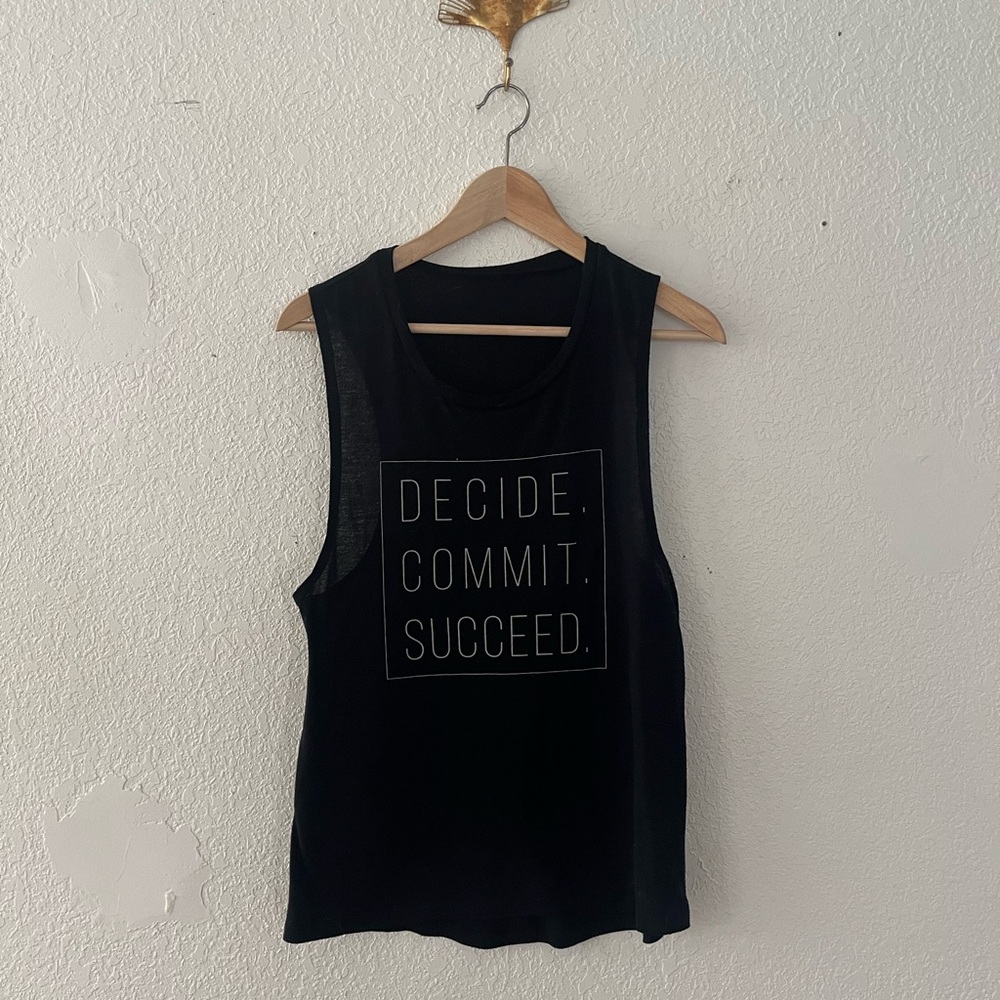 Bend Active Black Sleeveless Graphic Tank Top